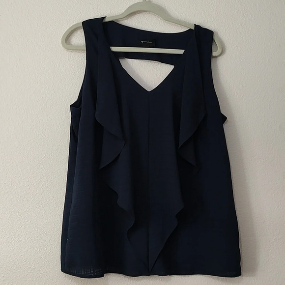 5 Pound Not So Mystery Box Size XL (6 Items) - Picture 3 of 7